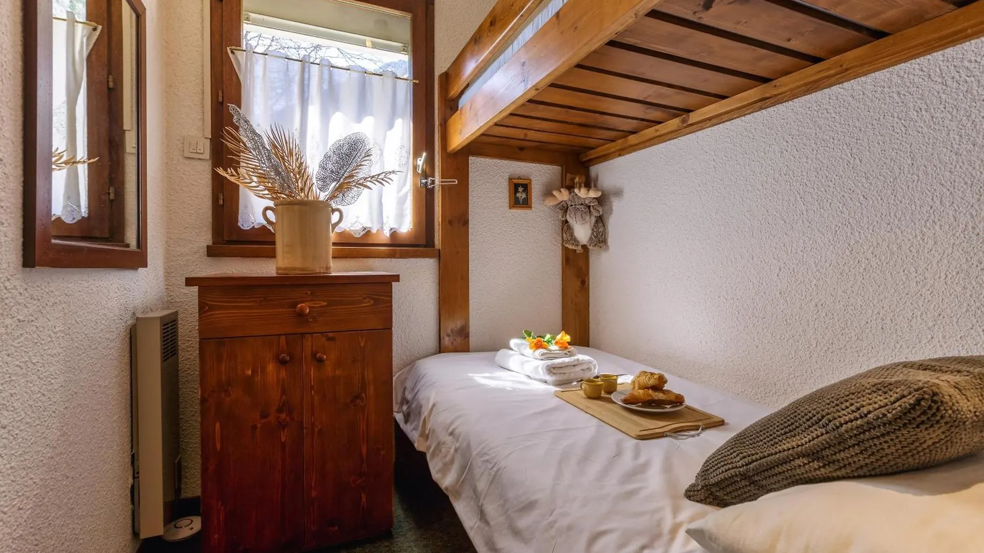 Apartment Appartement Des Lacs - Happy Rentals Chamonix France
